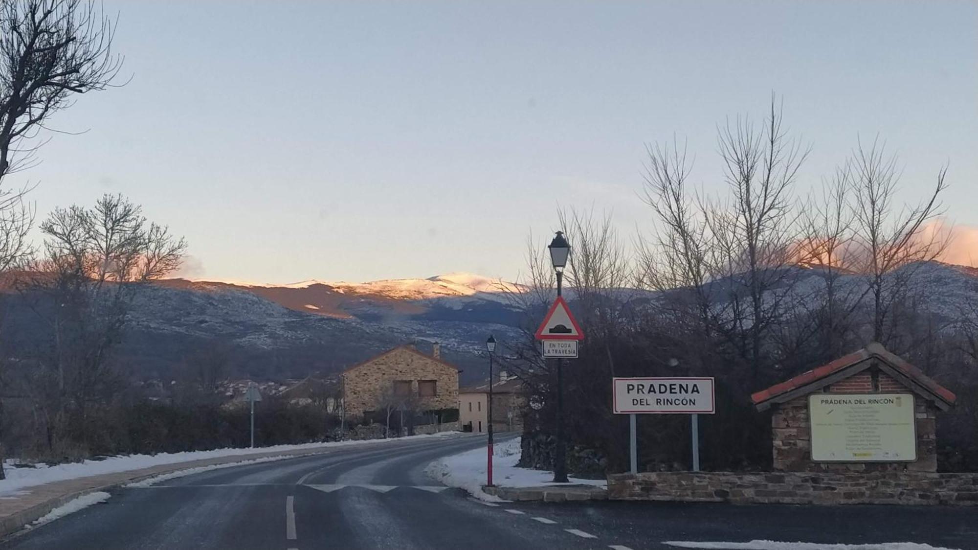 Al Viento, Alojamiento&Turismo Rural Prádena del Rincón Pradena del Rincon Exterior foto